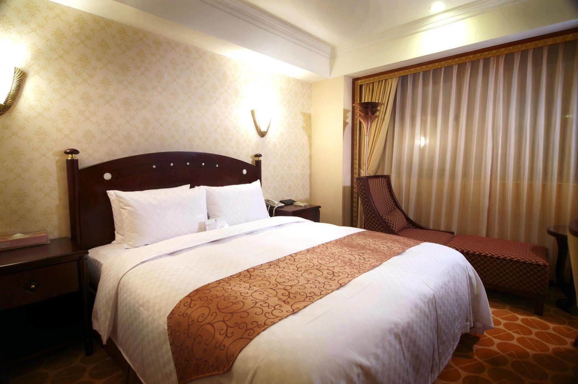 טאיפיי Royal Palace Hotel מראה חיצוני תמונה