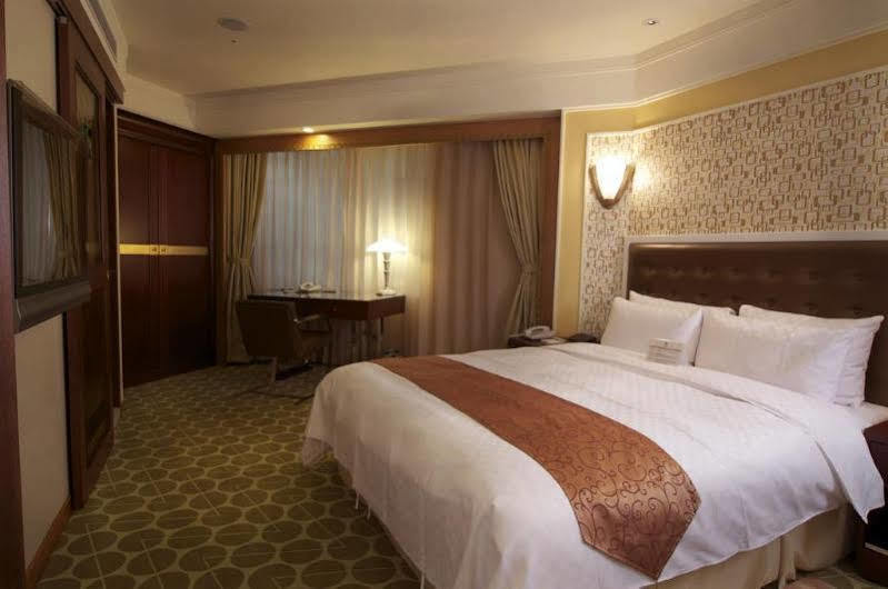 טאיפיי Royal Palace Hotel מראה חיצוני תמונה